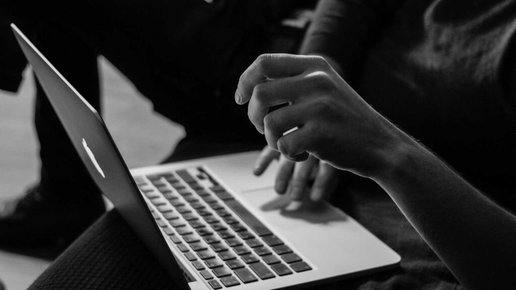 How-to-Make-Money-Fast-Online-–-3-Practical-Ways-on-architectureslab