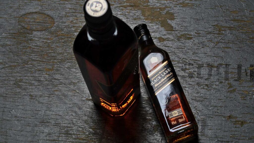 7-Essential-Tips-for-Laser-Etching-Bottles-on-architectureslab