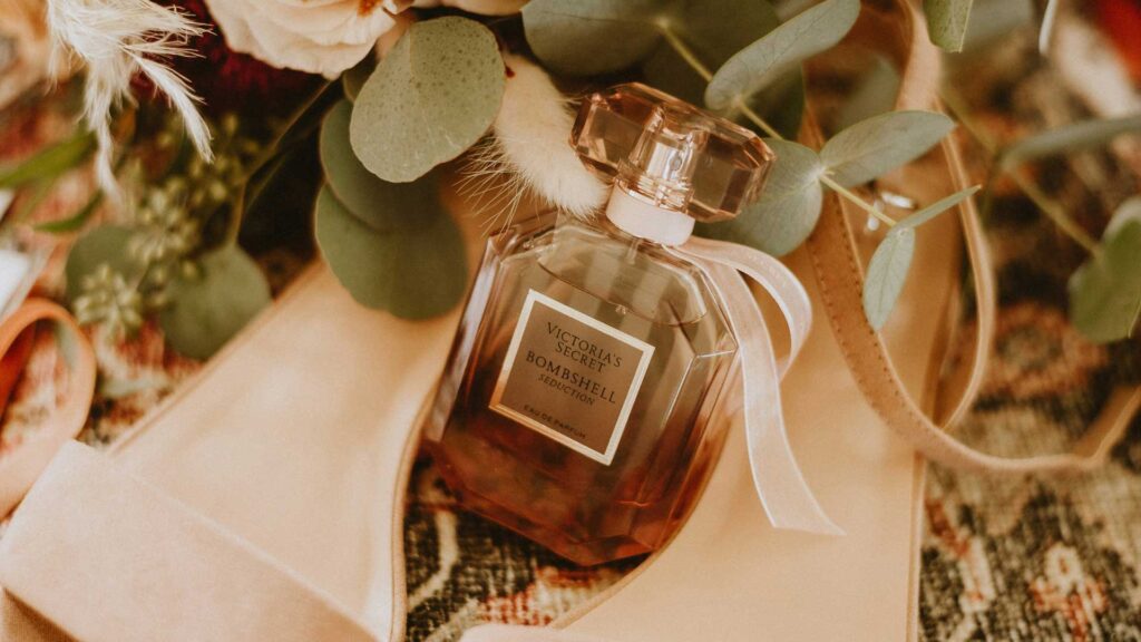 Signature Scent Samples: Why Businesses Test Fragrances Before Building a Lasting Brand Identity Signature Scent Samples Why Businesses Test Fragrances Before Building a Lasting Brand Identity On ArchitecturesLab